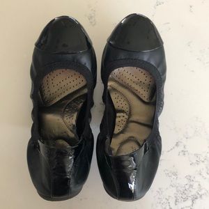 DexFlex Comfort Black Ballet Flats Stretchy